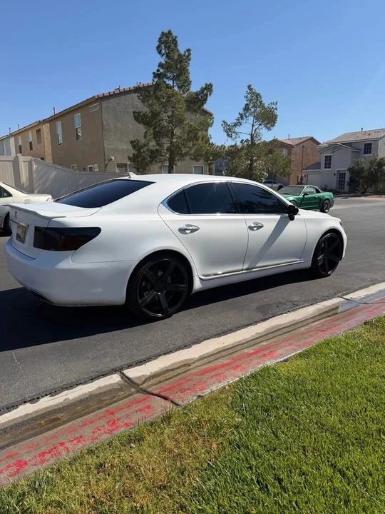 2008 Lexus LS 4th Gen - Image 2 of 13