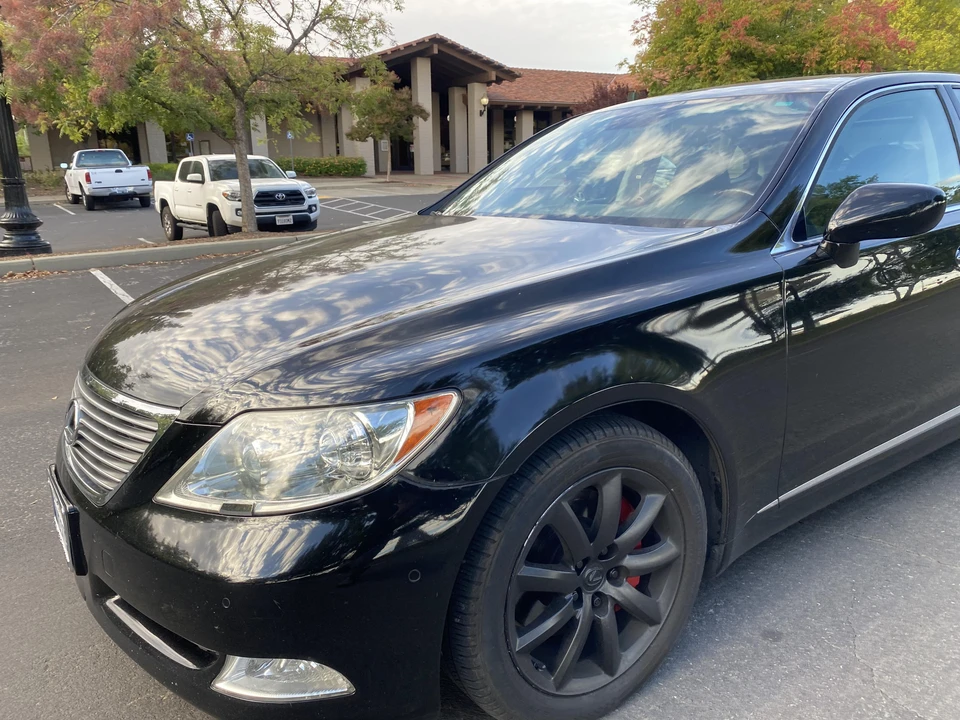 2008 Lexus LS 4th Gen - Image 29 of 31