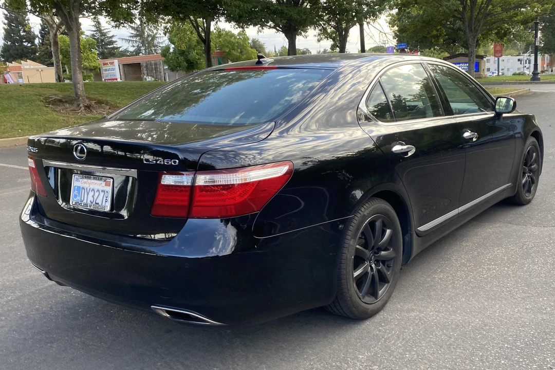 2008 Lexus LS 4th Gen - Image 4 of 31