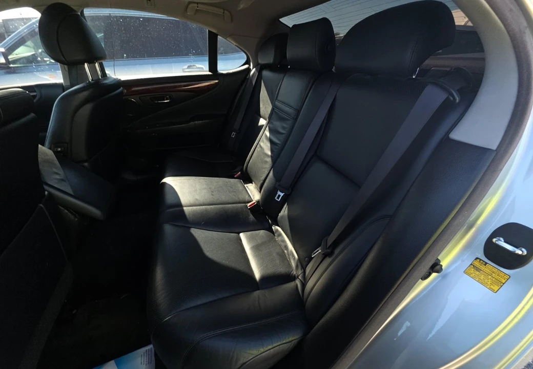 2008 Lexus LS 4th Gen - Image 12 of 12