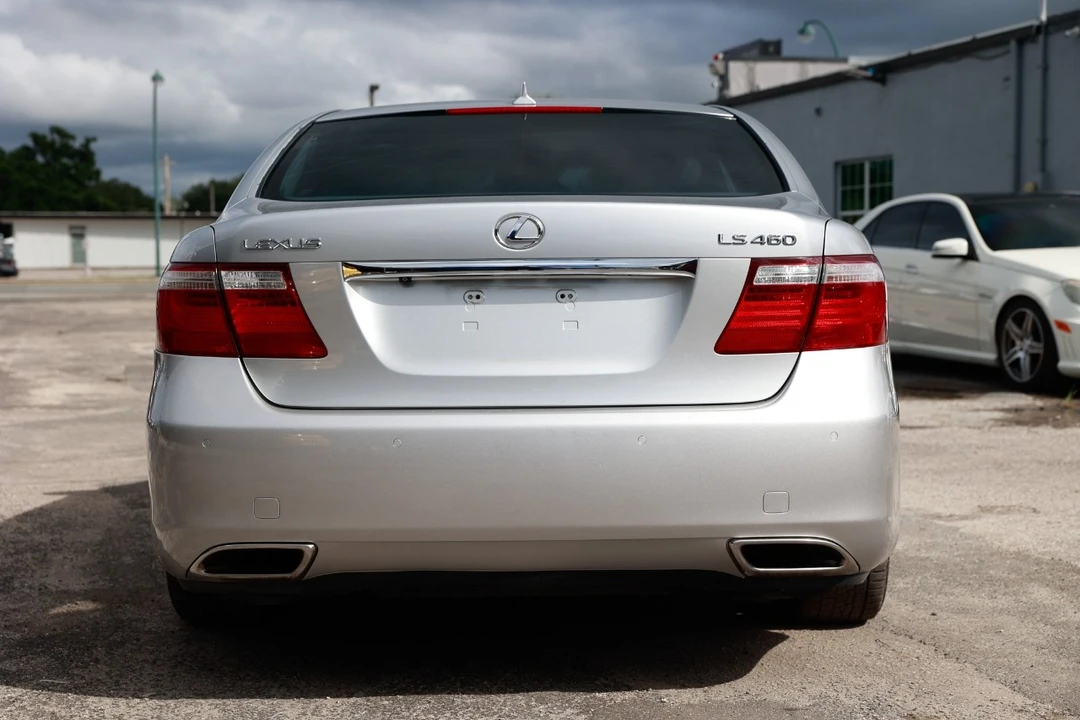 2008 Lexus LS 4th Gen - Image 7 of 12