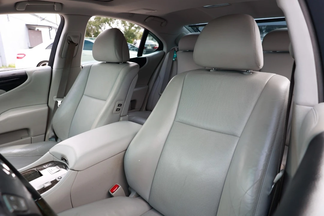 2008 Lexus LS 4th Gen - Image 6 of 12