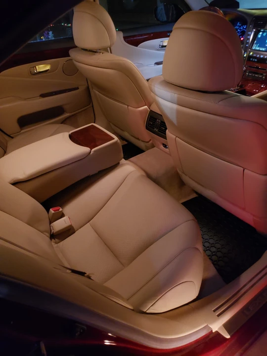 2008 Lexus LS 4th Gen - Image 17 of 18