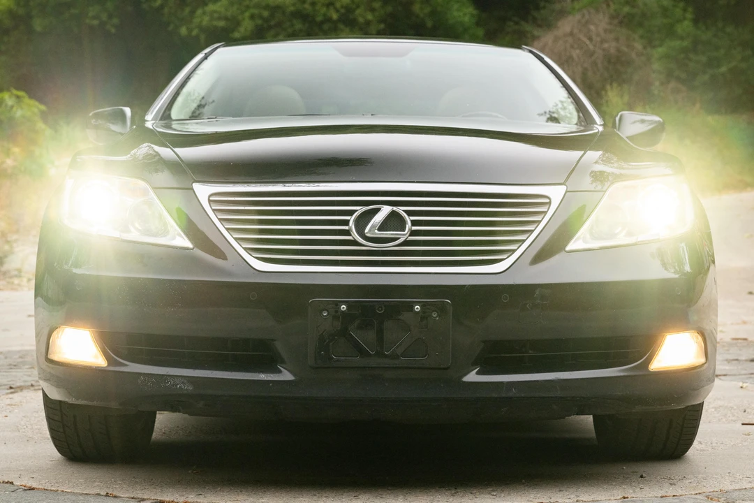 2008 Lexus LS 4th Gen - Image 7 of 31