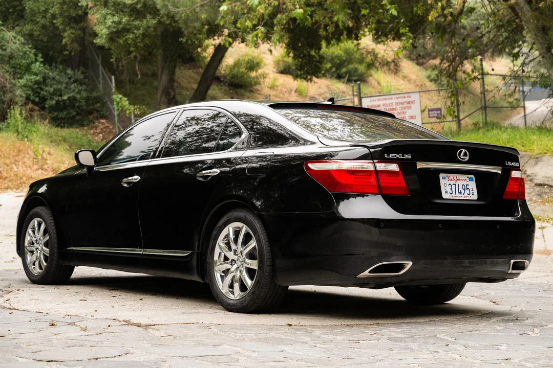 2008 Lexus LS 4th Gen - Image 11 of 31