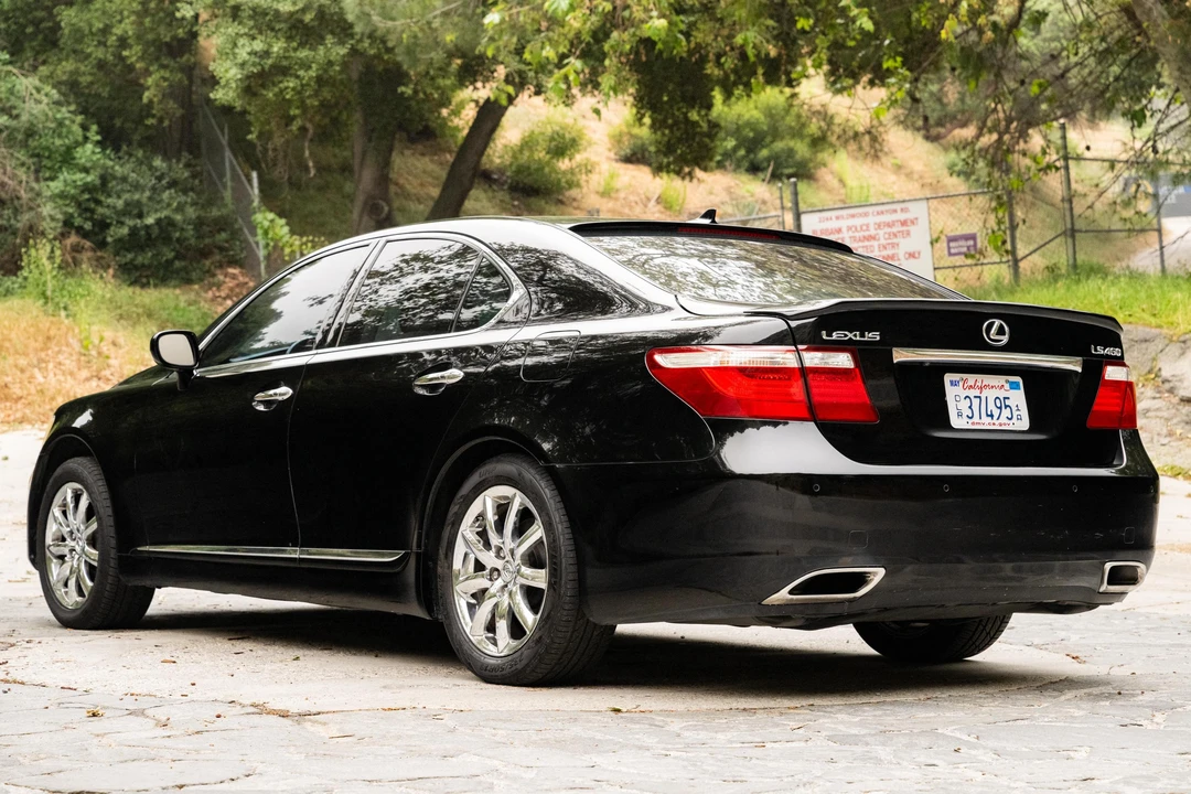 2008 Lexus LS 4th Gen - Image 4 of 31
