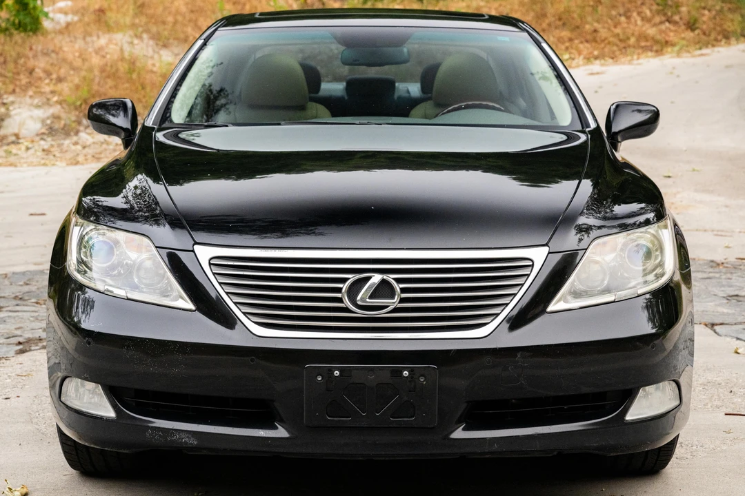 2008 Lexus LS 4th Gen - Image 6 of 31