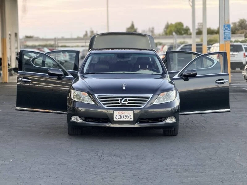 2008 Lexus LS 4th Gen - Image 2 of 19