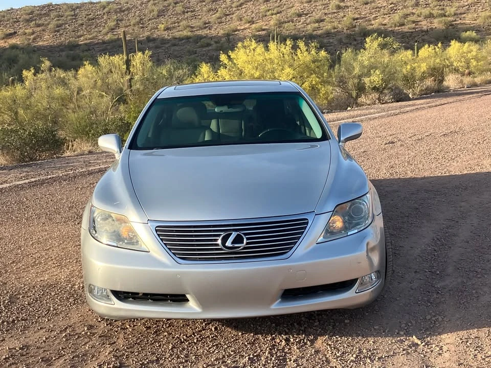 2008 Lexus LS 4th Gen - Image 3 of 3