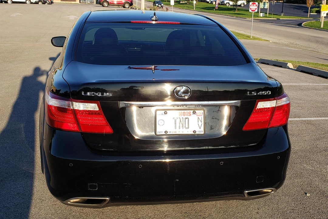 2008 Lexus LS 4th Gen - Image 12 of 31