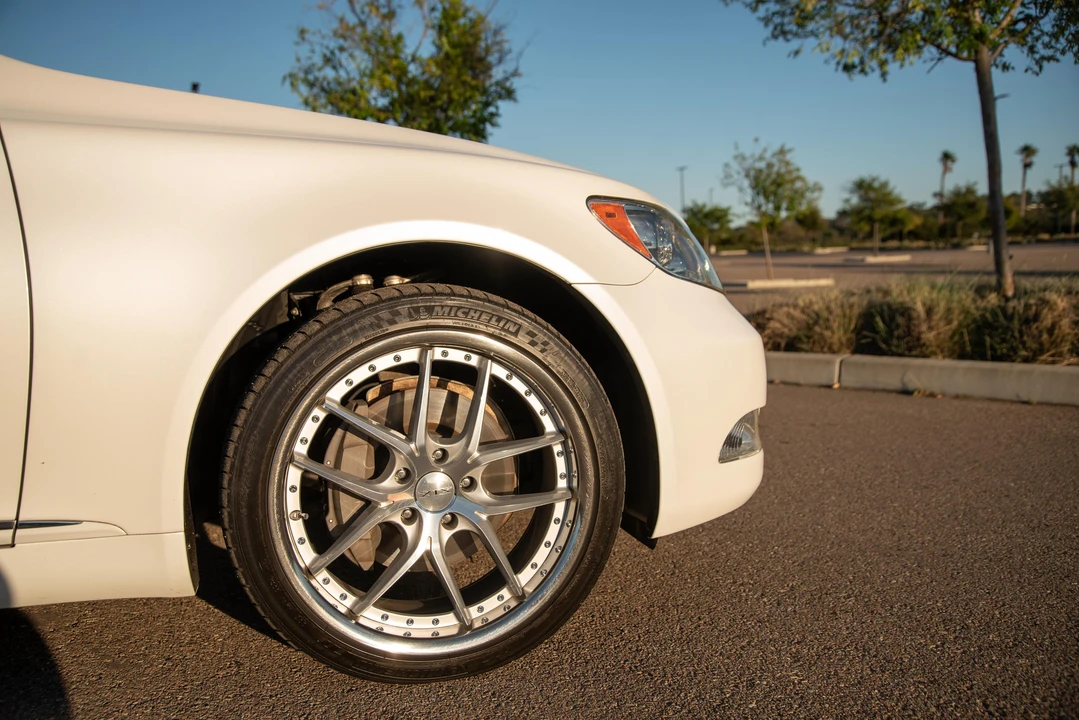 2008 Lexus LS 4th Gen - Image 28 of 31
