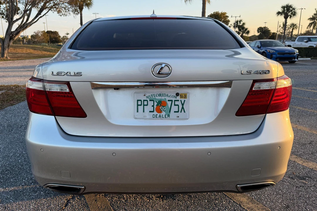 2008 Lexus LS 4th Gen - Image 5 of 31