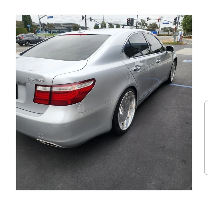 2008 Lexus LS 4th Gen - Image 4 of 8