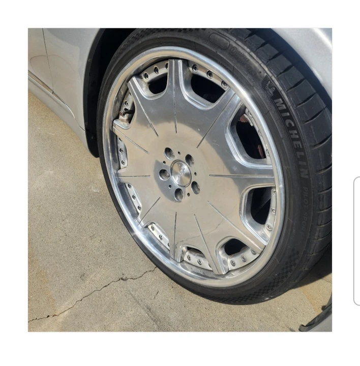2008 Lexus LS 4th Gen - Image 5 of 8