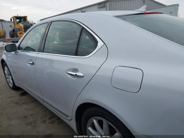 2008 Lexus LS 4th Gen - Image 13 of 14