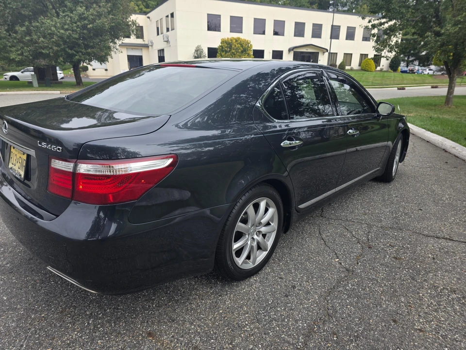 2008 Lexus LS 4th Gen - Image 12 of 31