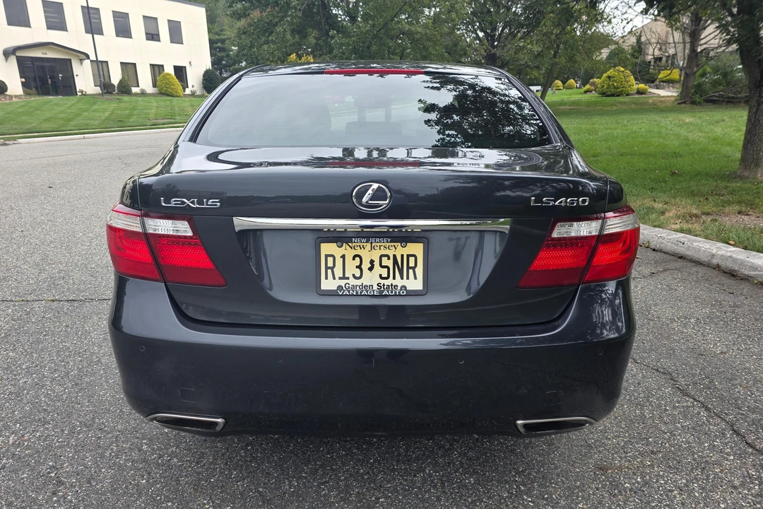 2008 Lexus LS 4th Gen - Image 5 of 31