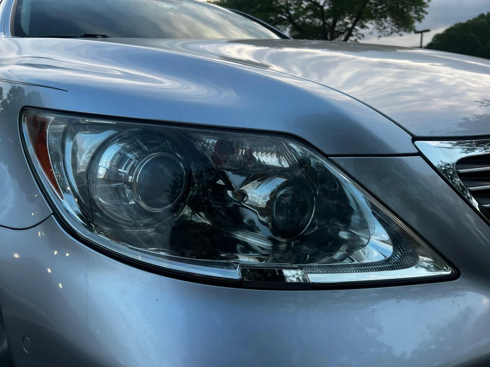 2008 Lexus LS 4th Gen - Image 10 of 31