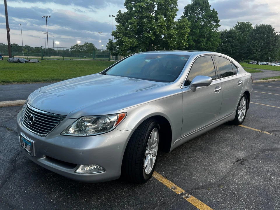 2008 Lexus LS 4th Gen - Image 6 of 31