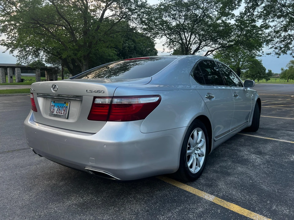 2008 Lexus LS 4th Gen - Image 8 of 31