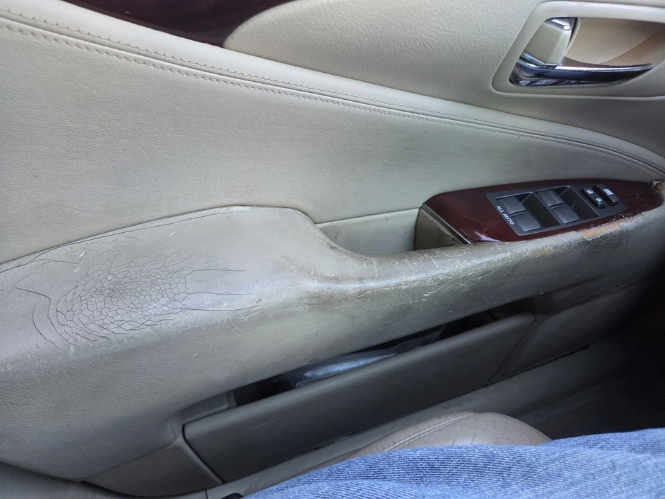 2008 Lexus LS 4th Gen - Image 9 of 15