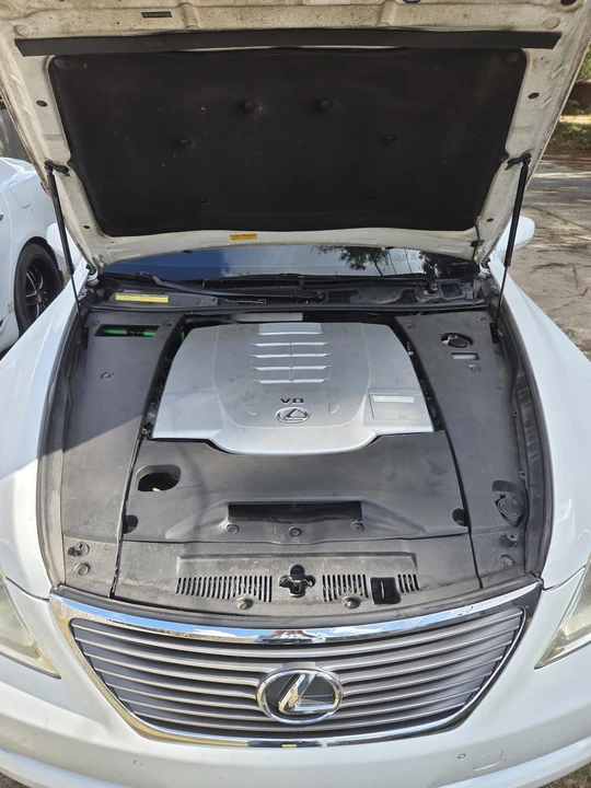 2008 Lexus LS 4th Gen - Image 15 of 15