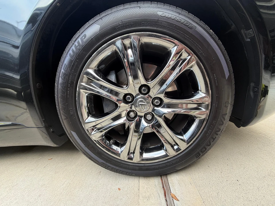 2008 Lexus LS 4th Gen - Image 22 of 31