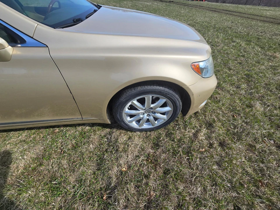 2008 Lexus LS 4th Gen - Image 25 of 31