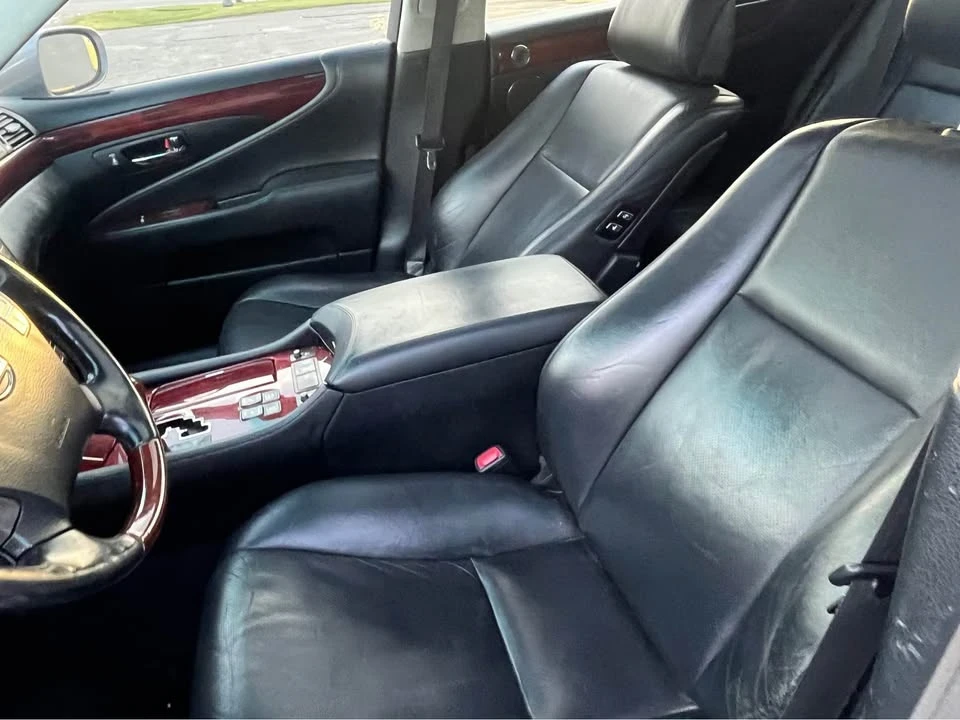 2008 Lexus LS 4th Gen - Image 9 of 13