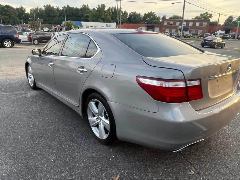 2008 Lexus LS 4th Gen - Image 3 of 13