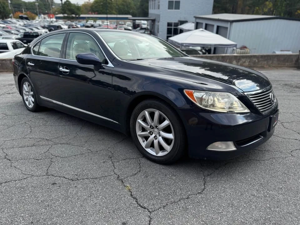 2008 Lexus LS 4th Gen - Image 8 of 15