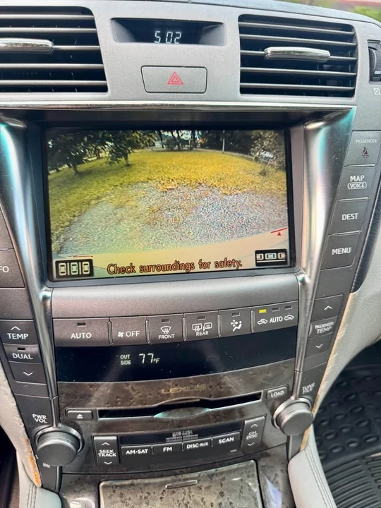 2008 Lexus LS 4th Gen - Image 17 of 19