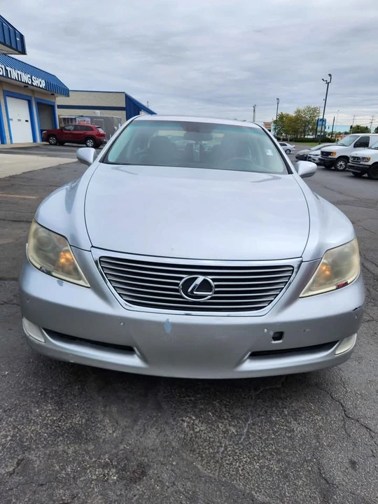 2008 Lexus LS 4th Gen - Image 2 of 16