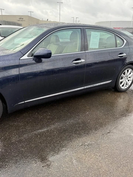 2008 Lexus LS 4th Gen - Image 2 of 8