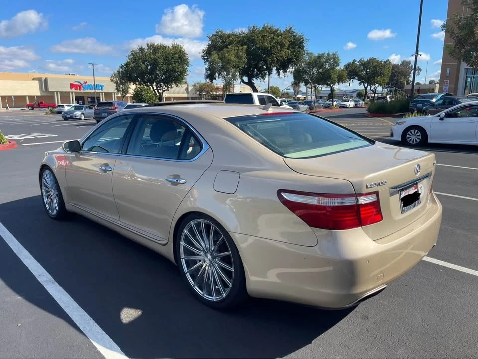 2008 Lexus LS 4th Gen - Image 2 of 6