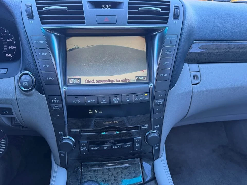 2008 Lexus LS 4th Gen - Image 16 of 17