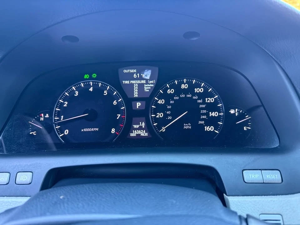 2008 Lexus LS 4th Gen - Image 15 of 17