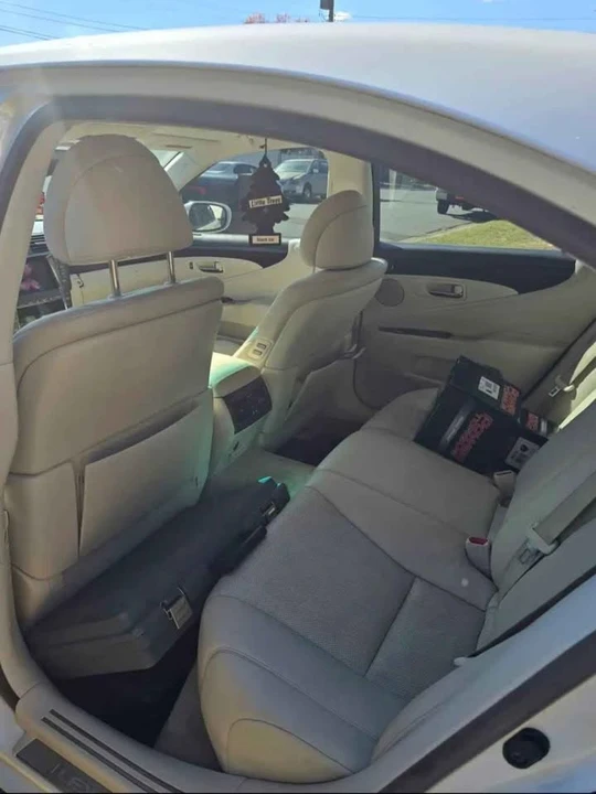 2008 Lexus LS 4th Gen - Image 3 of 6