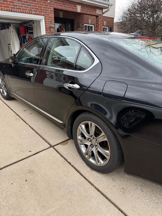 2008 Lexus LS 4th Gen - Image 5 of 9
