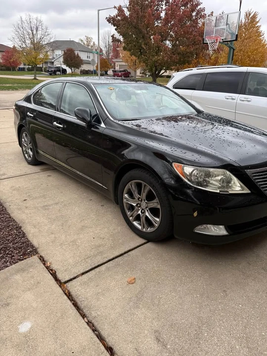 2008 Lexus LS 4th Gen - Image 3 of 9