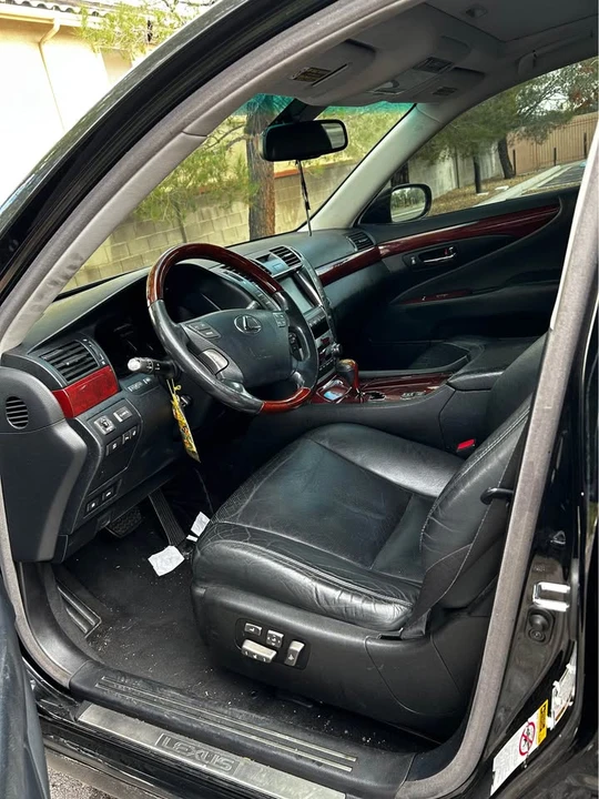 2008 Lexus LS 4th Gen - Image 8 of 10