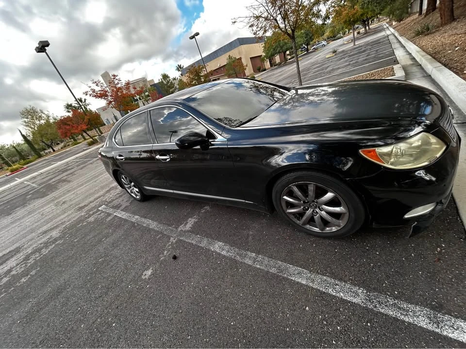 2008 Lexus LS 4th Gen - Image 2 of 10