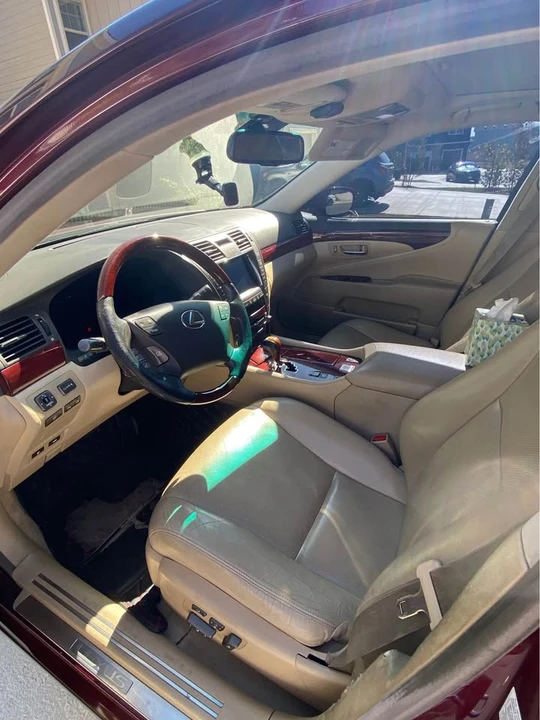 2008 Lexus LS 4th Gen - Image 4 of 9