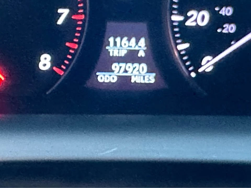 2008 Lexus LS 4th Gen - Image 10 of 11