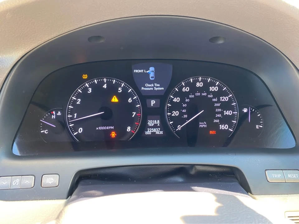 2008 Lexus LS 4th Gen - Image 9 of 9