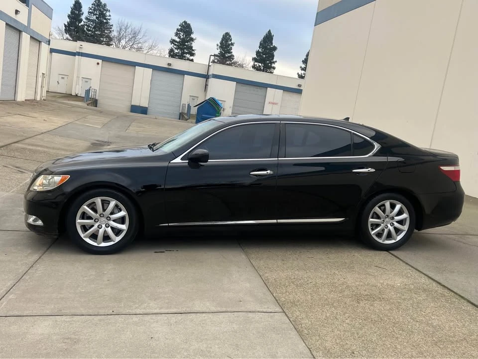 2008 Lexus LS 4th Gen - Image 4 of 10