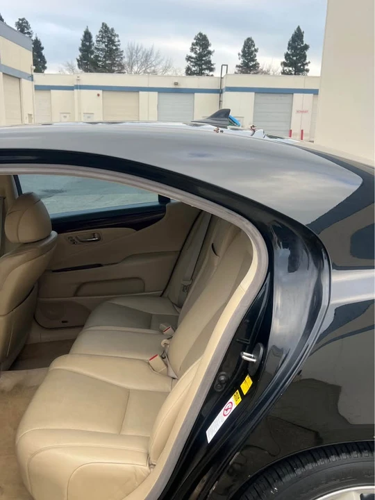 2008 Lexus LS 4th Gen - Image 9 of 10