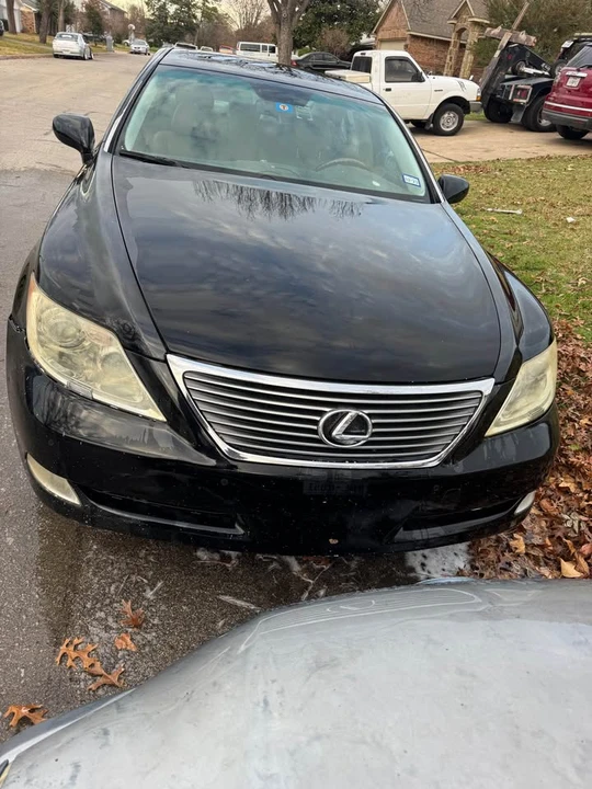 2008 Lexus LS 4th Gen - Image 4 of 12