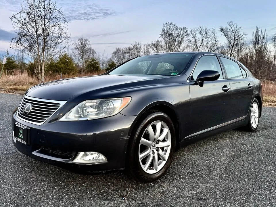 2008 Lexus LS 4th Gen - Image 2 of 19