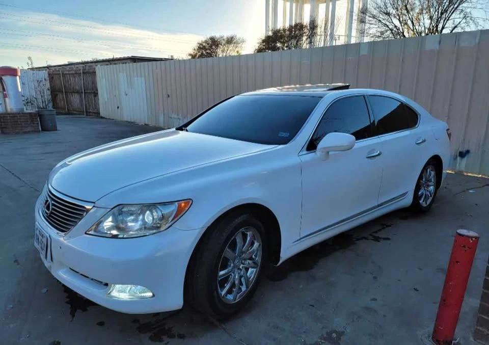 2008 Lexus LS 4th Gen - Image 3 of 11